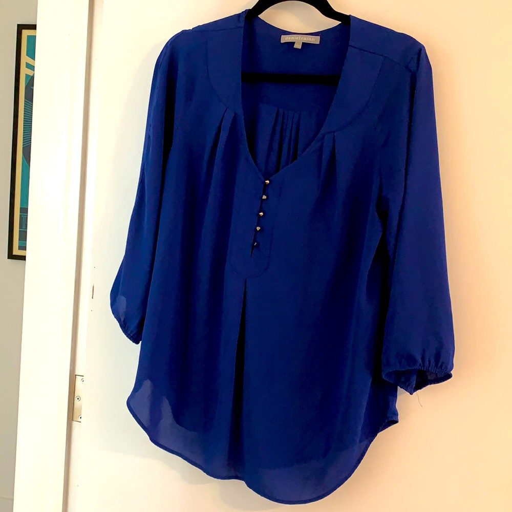 Electric blue top